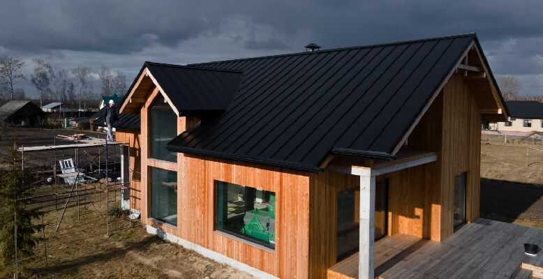 perfect-contractor-group roof-pitch